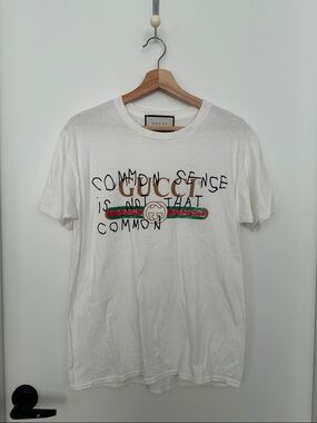 Gucci Graphic Logo Tee